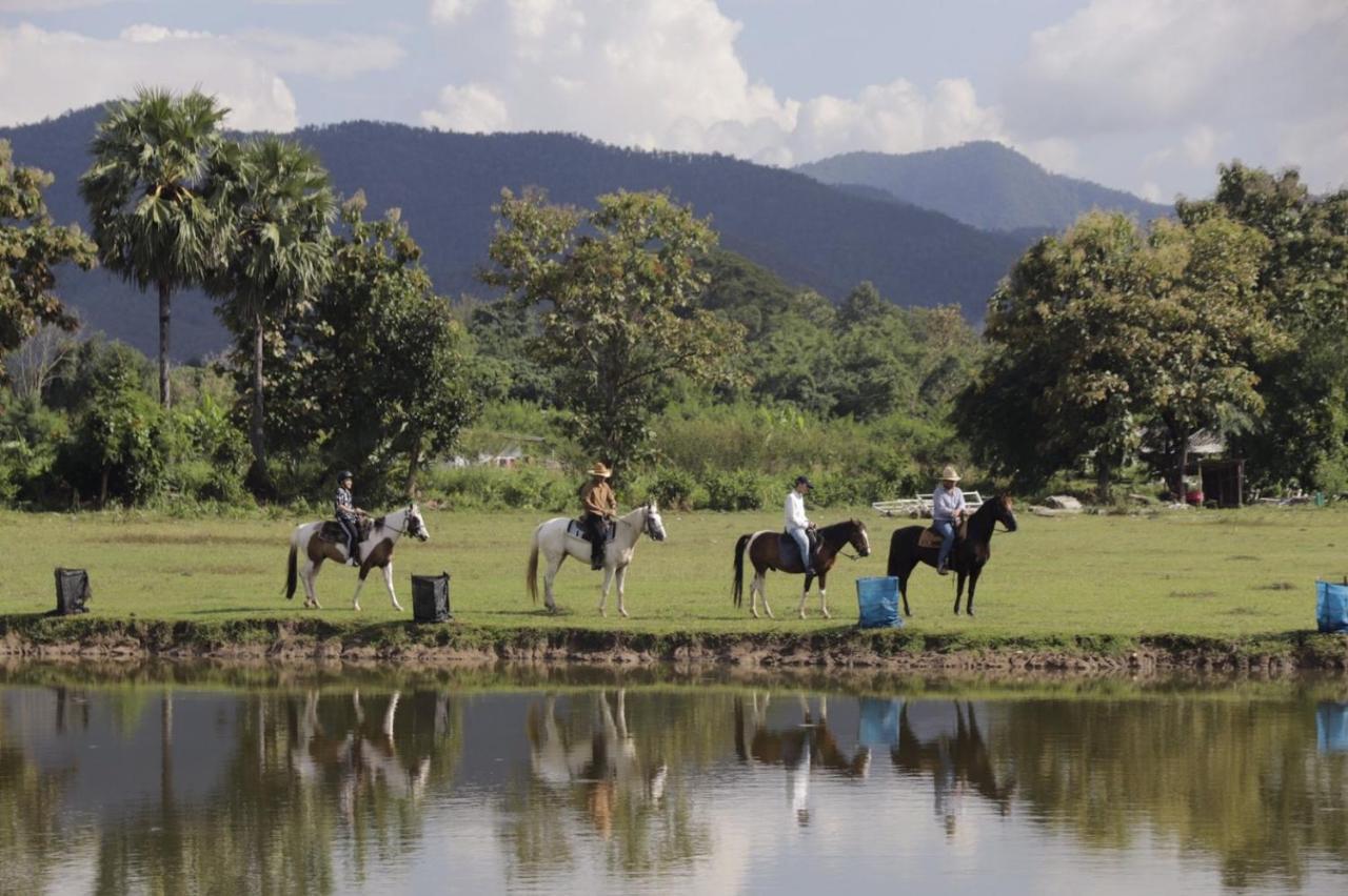 Oon Valley Farm *